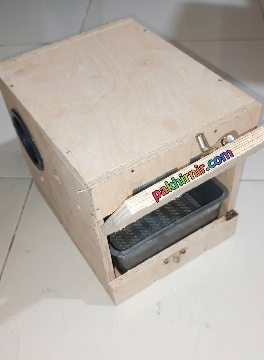 Breeding Box for Bajigar Birds-Locally Wooden Made, Full Box Type, Size: L 6 inch, W 6 Inch, H 6.5 Inch-01 pc
